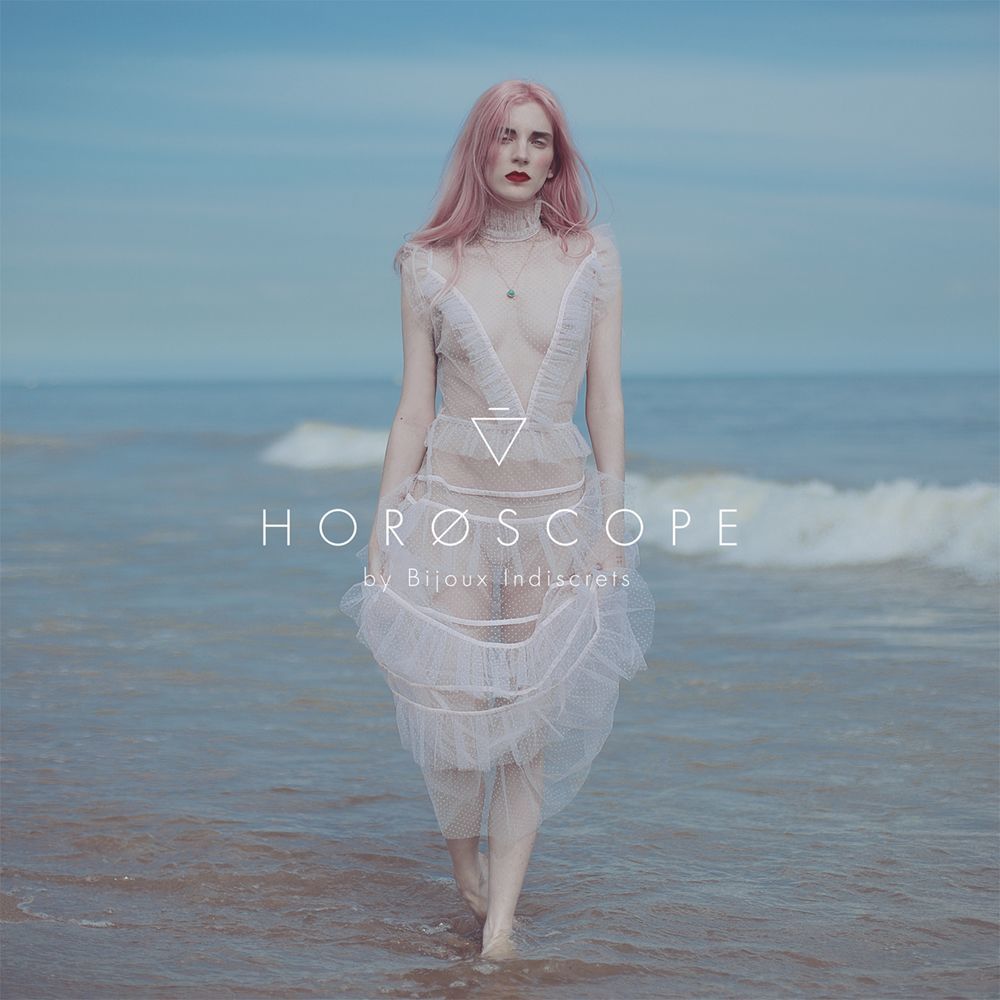 Набор Bijoux Indiscrets HOROSCOPE - Leo (Лев) вибратор на палец, гель для клитора, подвеска